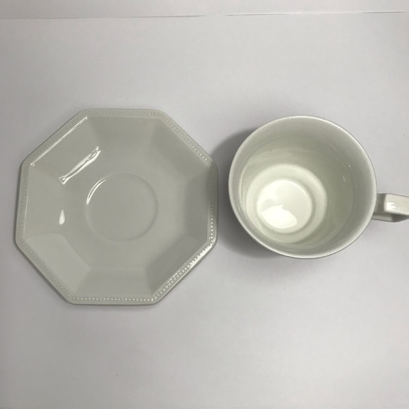 Johnson Brothers Heritage Ironstone 2 Cup & Saucer Sets White Vintage England - Picture 2 of 16